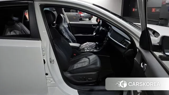 Kia The New K5 2nd generation 2018 Белый из Кореи, фото 2