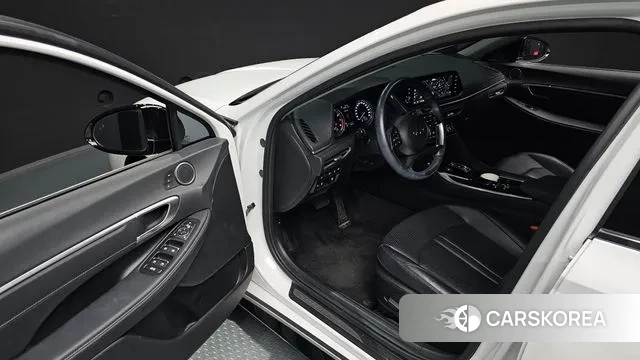 Hyundai Sonata (DN8) 2021 Белый из Кореи, фото 2