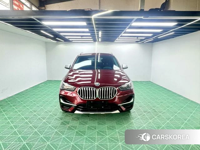 BMW X1 2021 Красный из Китая, фото 2