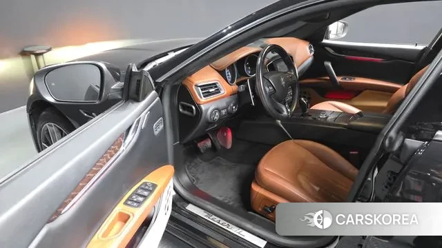 Maserati Ghibli 2018 Синий из Кореи, фото 2