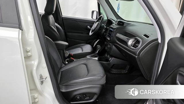 Jeep Renegade 2018 Белый из Кореи, фото 2