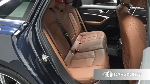 Audi A6 (C8) 2022 Синий из Кореи, фото 2