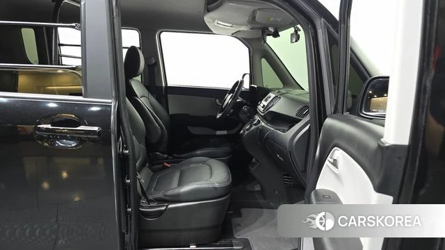 Kia The New Kia Ray 2023 Черный из Кореи, фото 2