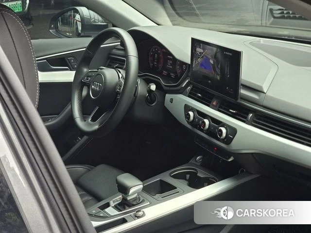 Audi A4L 2023 Темно-серый из Китая, фото 2