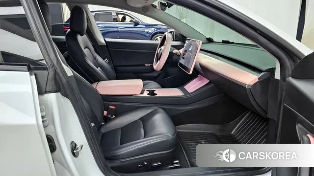 Tesla Model 3 2021 Белый из Кореи, фото 2