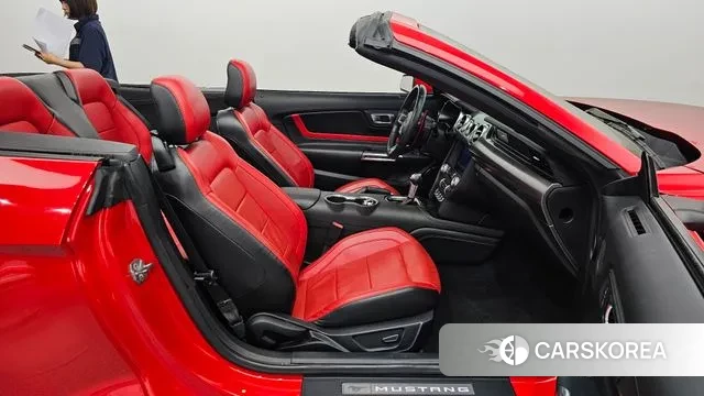 Ford Mustang 2021 Красный из Кореи, фото 2