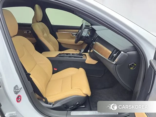 Volvo S90 2019 Белый из Кореи, фото 2