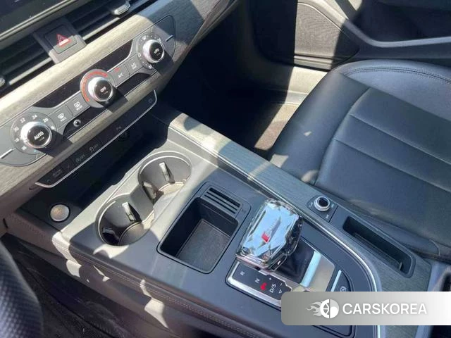Audi A4L 2022 Белый из Китая, фото 2