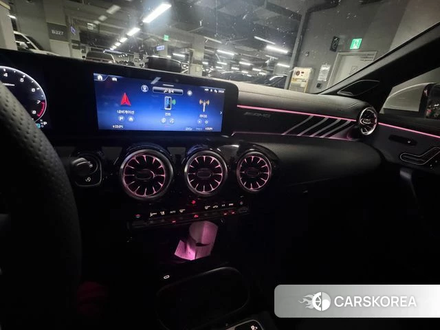 Mercedes-Benz CLA-Class C118 2025 Белый из Кореи, фото 2