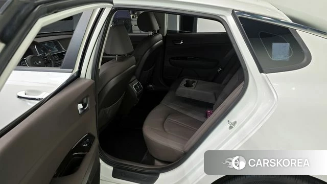 Kia The New K5 2nd generation 2019 Белый из Кореи, фото 2