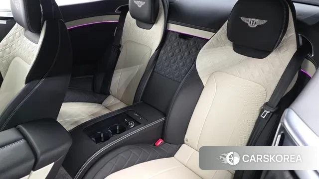 Bentley Continental GT 3rd Generation 2019 Белый из Кореи, фото 2