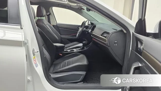 Volkswagen 7th Generation of Jetta 2021 Белый из Кореи, фото 2