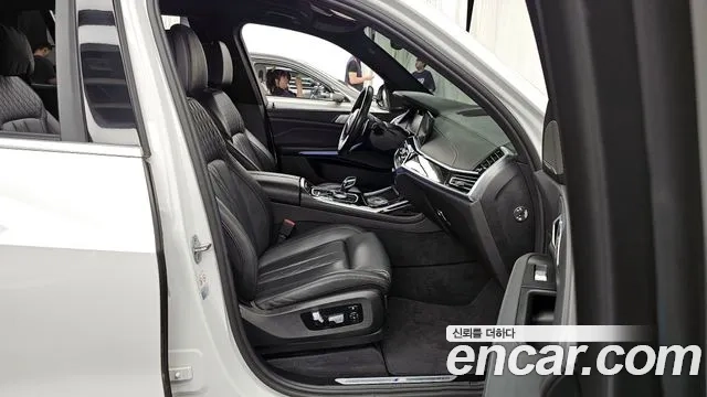 BMW X7 (G07) 2021 Белый из Кореи, фото 2
