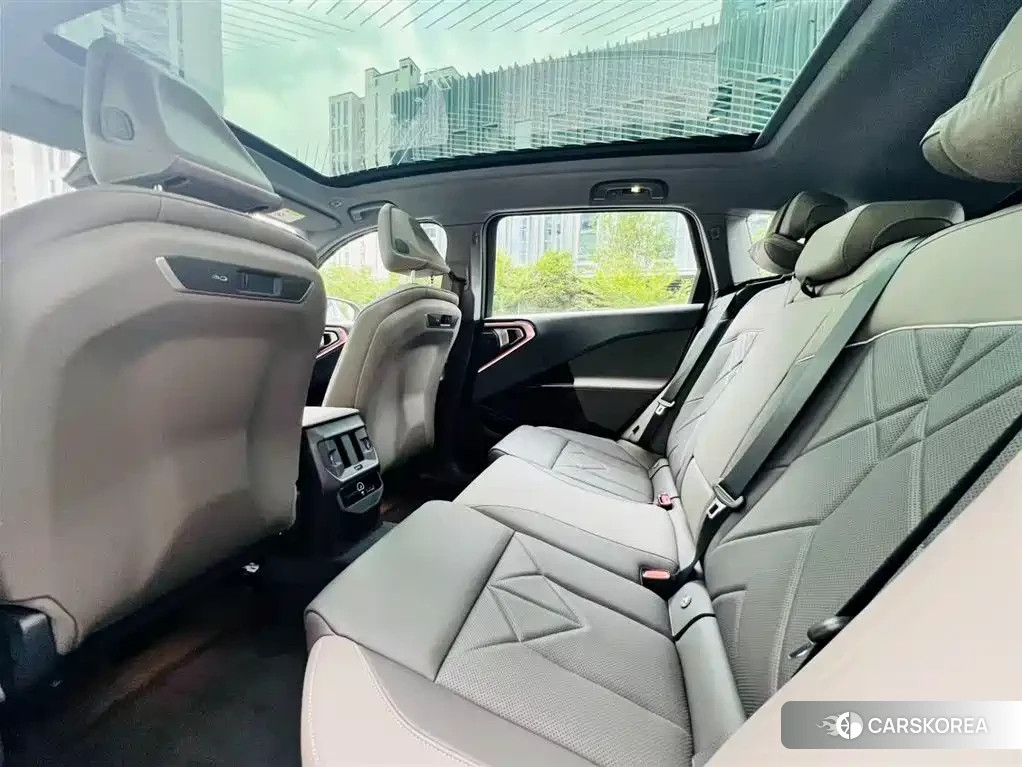 BMW X3 2026 Silver/gray из Китая, фото 2