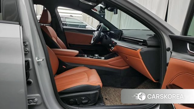 Kia The New K5 3rd generation 2025 Серебристо-серый из Кореи, фото 2