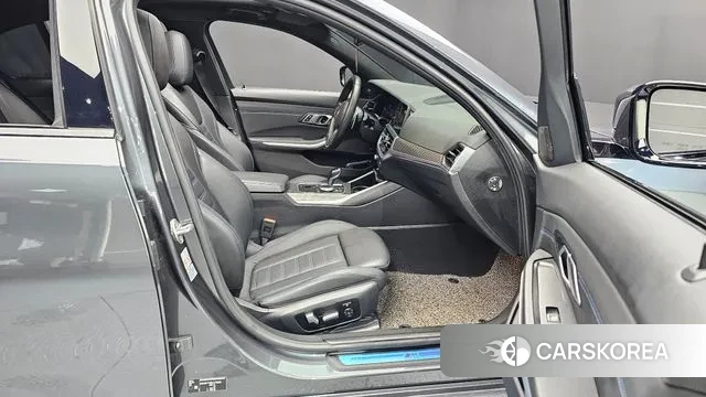 BMW 3 Series (G20) 2020 Серый из Кореи, фото 2