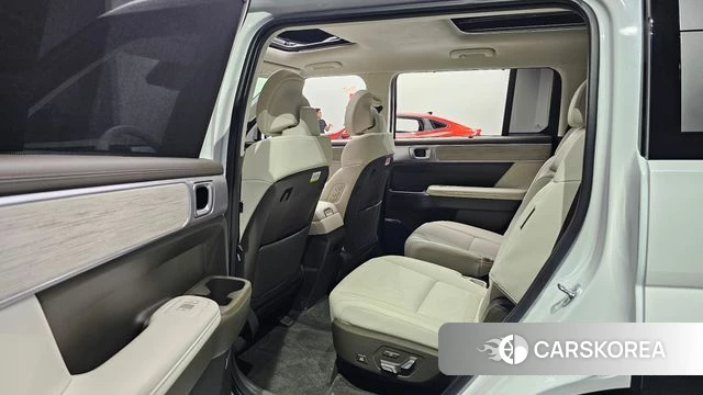 Hyundai Santa Fe (MX5) 2024 Белый из Кореи, фото 2