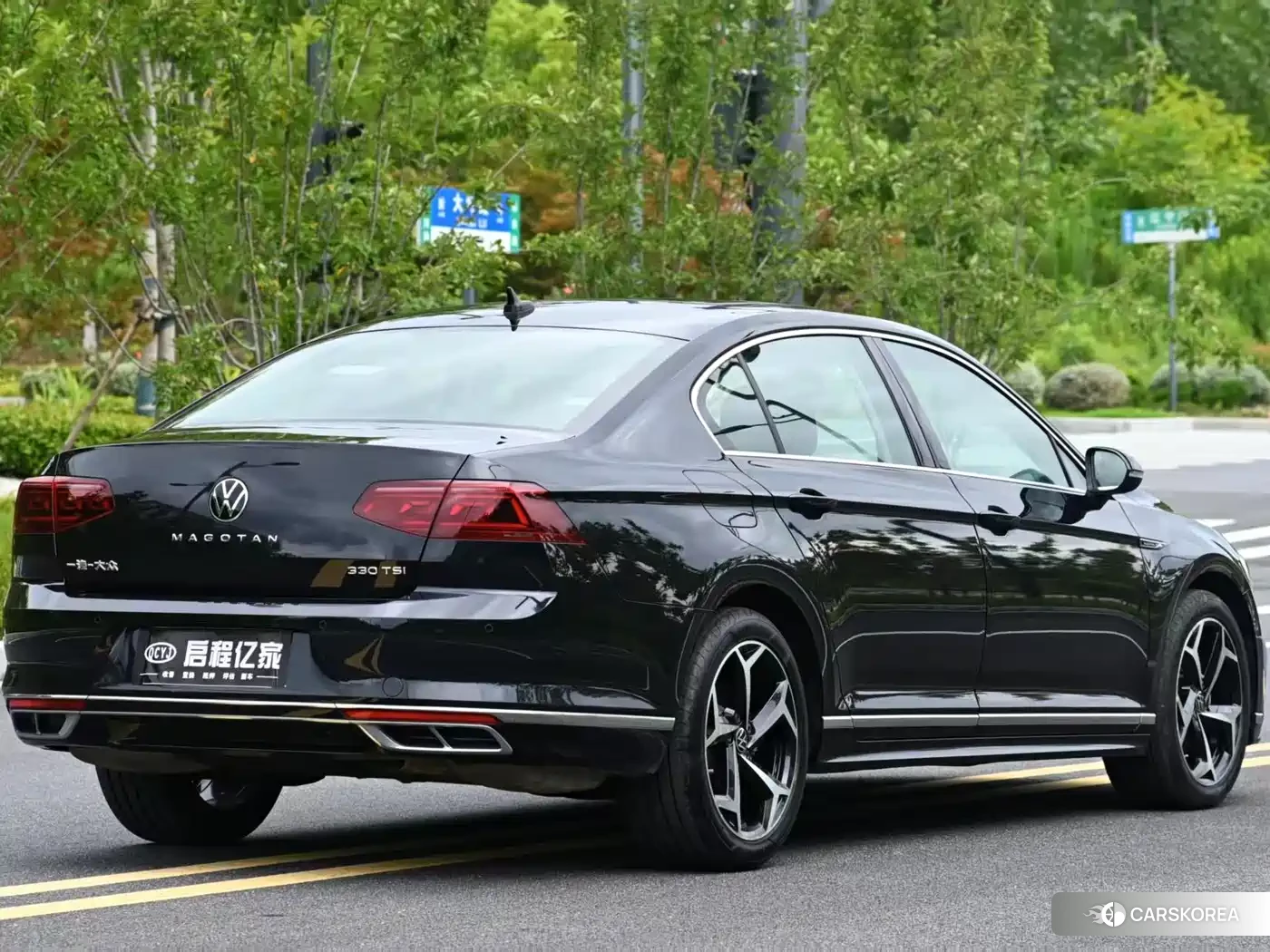 Volkswagen Magotan 2022 Черный из Китая, фото 2
