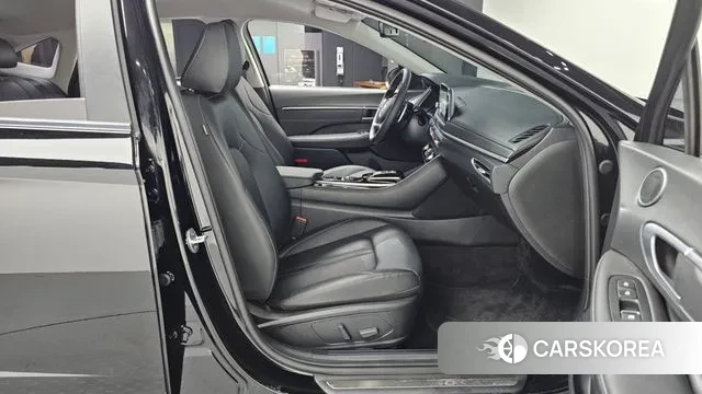 Hyundai Sonata (DN8) 2021 Черный из Кореи, фото 2