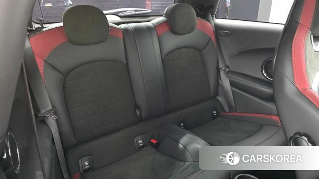 Mini Cooper S 2019 Красный из Кореи, фото 2