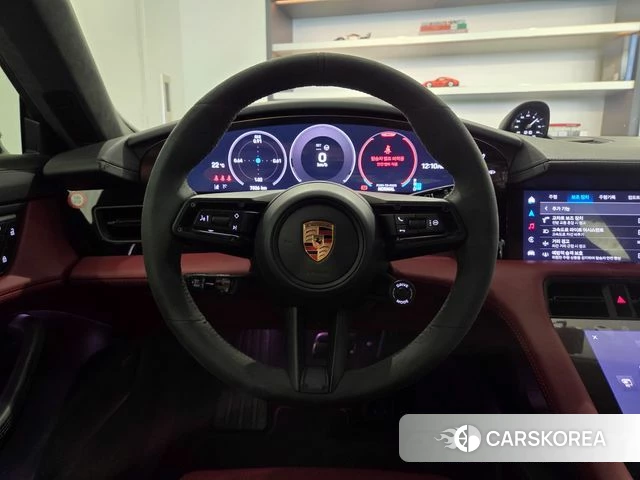 Porsche Taycan 2025 Черный из Кореи, фото 2