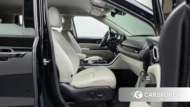 Kia Carnival 4th generation 2023 Черный из Кореи, фото 2