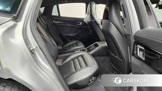 Porsche Panamera (971) 2018 Серебристо-серый из Кореи, фото 2