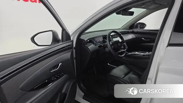 Hyundai Tucson Hybrid (NX4) 2023 Белый из Кореи, фото 2