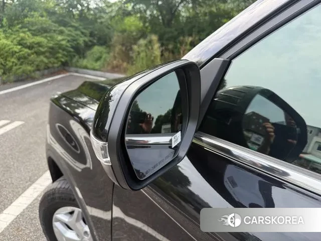 Ssangyong The New Rexton Sport 2024 Черный из Кореи, фото 2