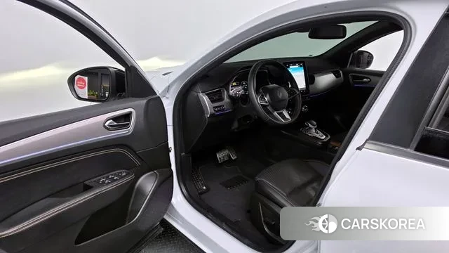 Renault Korea (Samsung) Arcana 2024 Белый из Кореи, фото 2