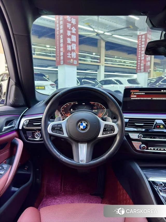 BMW 5 series 2022 Черный из Китая, фото 2