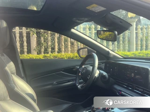 GAC Trumpchi Shadow Leopard 2023 Белый из Китая, фото 2