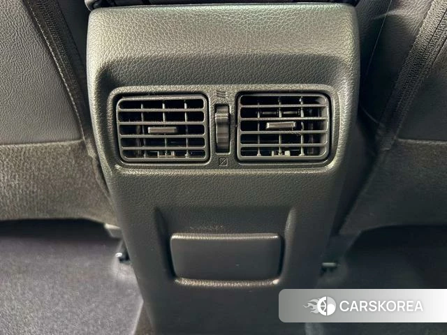 Nissan Xuan Yi 2022 Темно-серый из Китая, фото 2