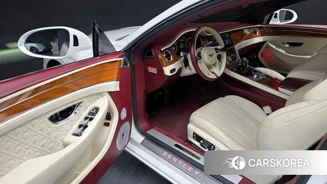 Bentley Continental GT 3rd Generation 2020 Белый из Кореи, фото 2