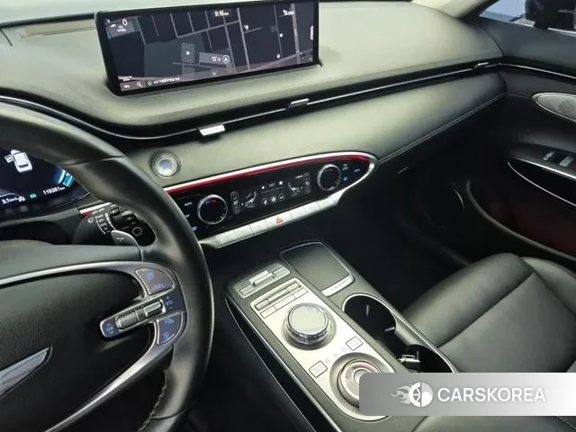 Genesis GV70 2021 Черный из Кореи, фото 2