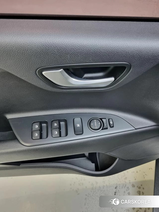 Kia Stonic 2019 Белый из Кореи, фото 2