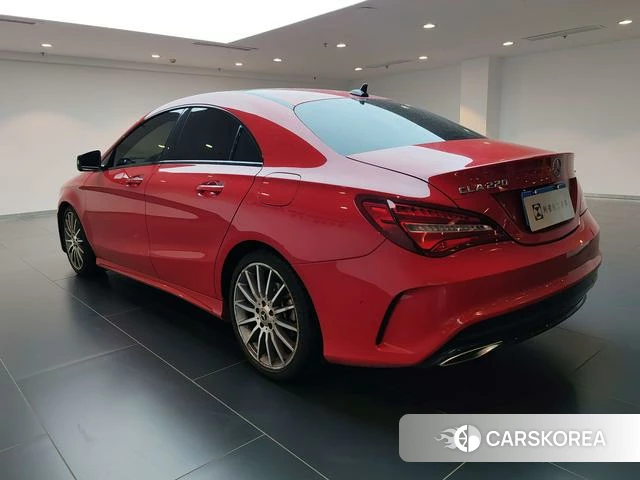 Mercedes-Benz CLA (import) 2018 Красный из Китая, фото 2