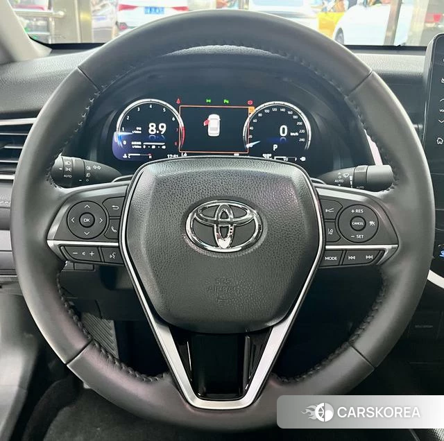 Toyota Camry 2024 Черный из Китая, фото 2