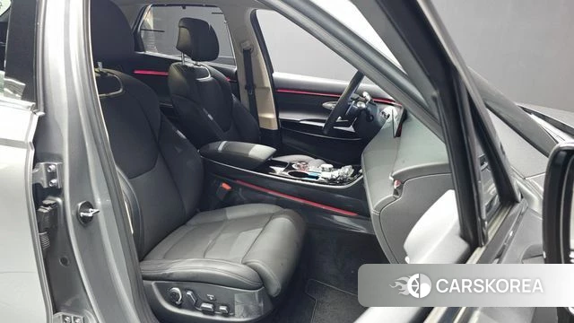 Genesis GV70 2025 Серебристо-серый из Кореи, фото 2