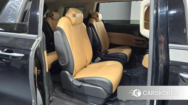 Kia Carnival 4th generation 2022 Черный из Кореи, фото 2