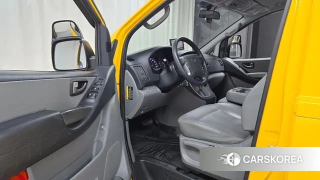 Hyundai The New Grand Starex 2019 Желтый из Кореи, фото 2