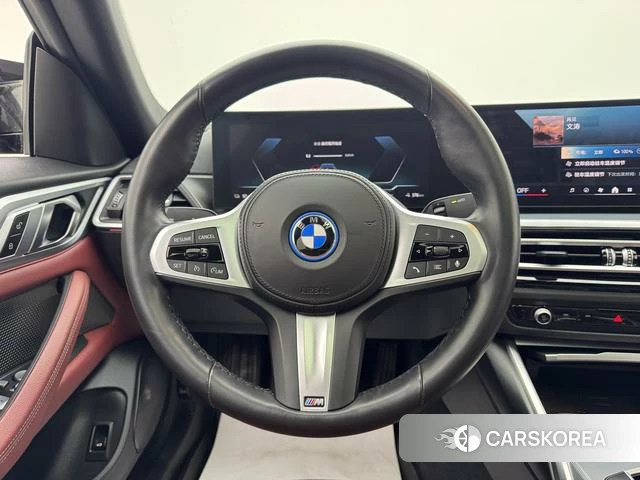 BMW i4 2025 Черный из Китая, фото 2