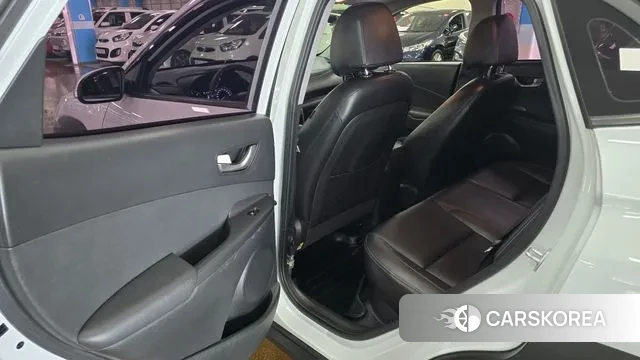 Hyundai Kona 2018 Белый из Кореи, фото 2