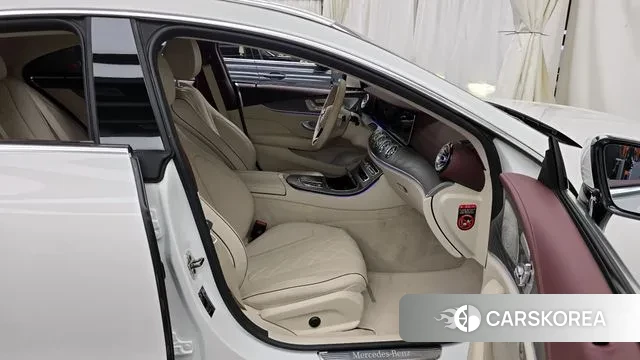 Mercedes-Benz CLS-Class C257 2023 Белый из Кореи, фото 2