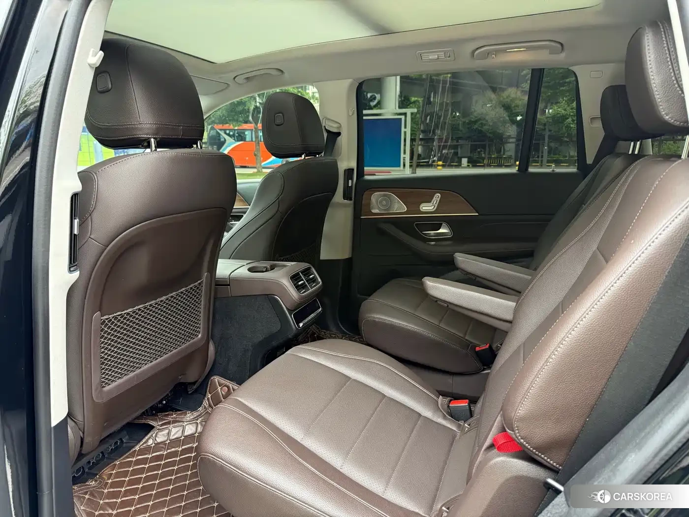 Mercedes-Benz GLS 2024 Черный из Китая, фото 2