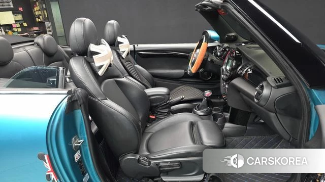 Mini Cooper Convertible 2018 Небесно-голубой из Кореи, фото 2