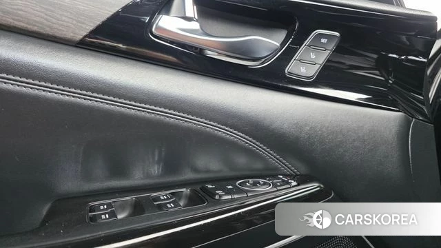 Kia K7 Premier 2020 Черный из Кореи, фото 2