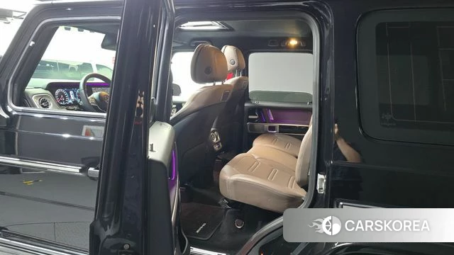 Mercedes-Benz G-Class W463b 2023 Черный из Кореи, фото 2
