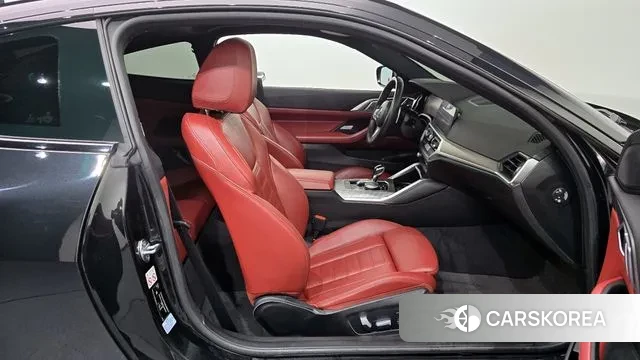 BMW 4 Series (G22) 2021 Черный из Кореи, фото 2