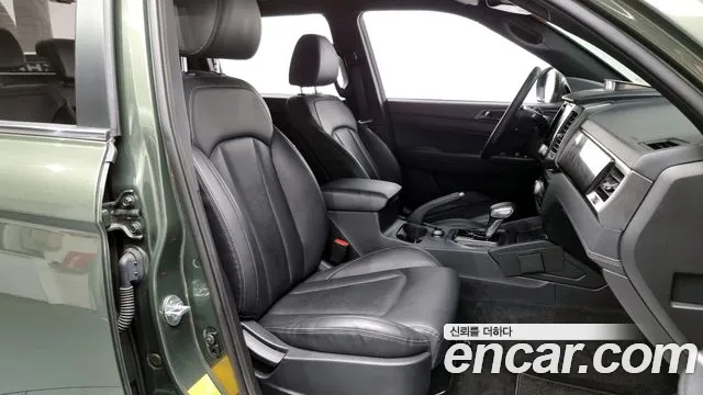 Ssangyong The New Rexton Sports Cannes 2021 Темно-зеленый из Кореи, фото 2